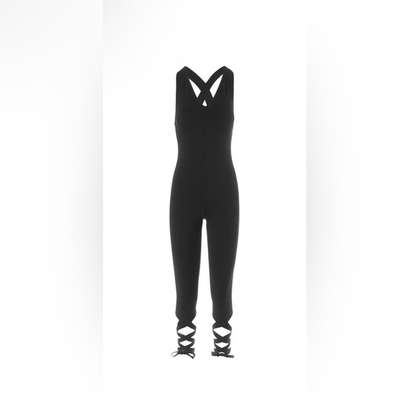 Free People Movement Shakeout Bodysuit in Black Size Medium